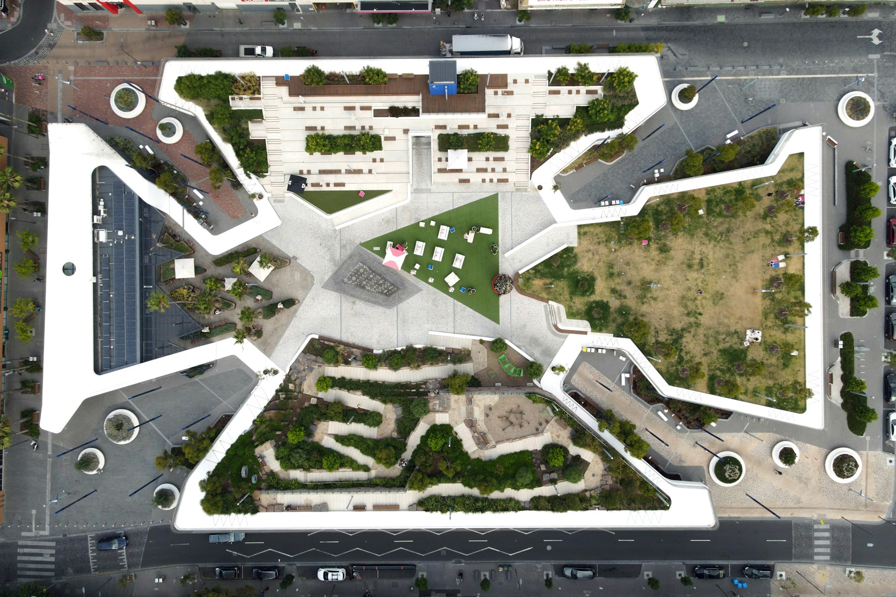 Designing for climate and context: Why I choose site-responsive architecture.